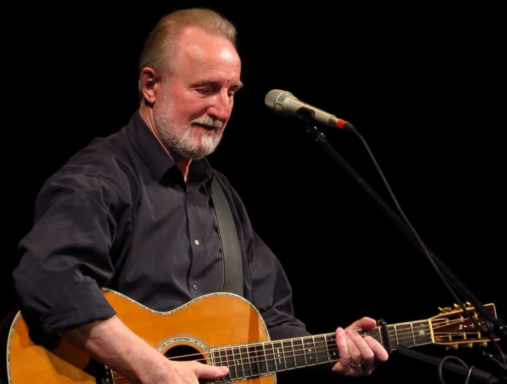 Hannes Wader, deutscher Sänger und Songwriter im April 2015 im Parktheater Göggingen in Augsburg - Author: Richard Huber